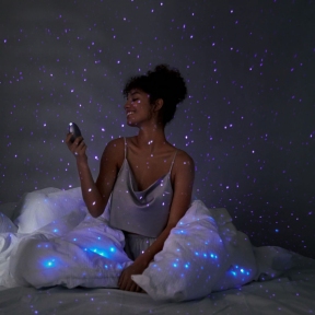 Вакуумний кліторальний смарт-стимулятор Svakom Pulse Galaxie Metal Lilac, проектор зоряного неба 7