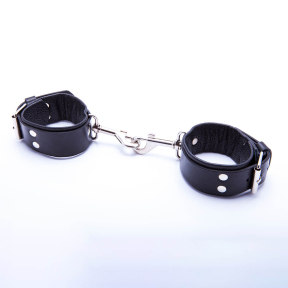 Кожанные наручники «Whips Collection», черные